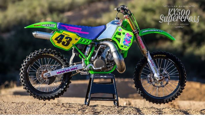 Kawasaki KX500: uma moto que você precisa pilotar antes de morrer