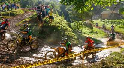 MX1  Cheio de atrações, trilhão em Santa Catarina reúne 1.473 inscritos