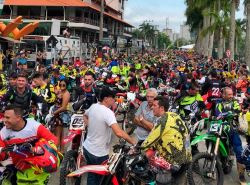 Encontro Tatu Trail reúne mais de 1.000 trilheiros em Brusque - SC - MotoX