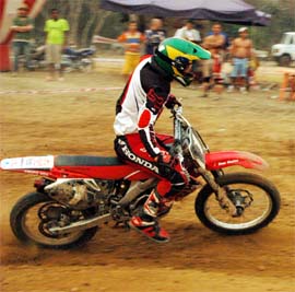 Com R$ 80 mil em premiação, última etapa do Acreano de Motocross é