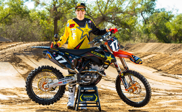 MOTO DE TRILHA NA PISTA DE MOTOCROSS 2017 😱😎🏁 