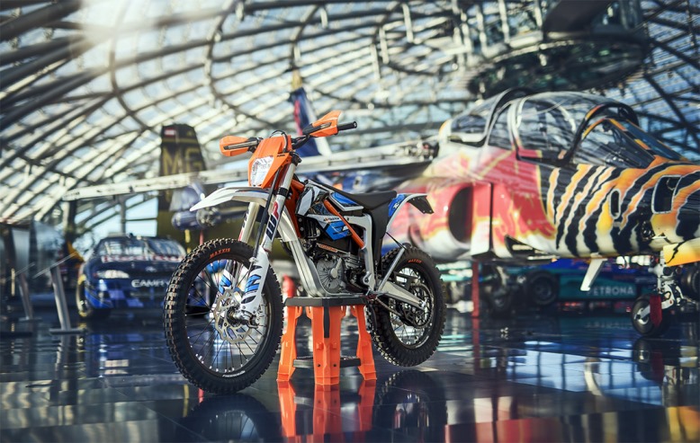 KTM E-XC, Elétrica