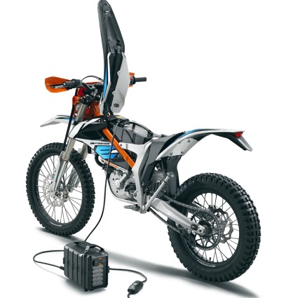 Moto de motocross: nova elétrica quer deixar KTM's no chinelo - Motonline