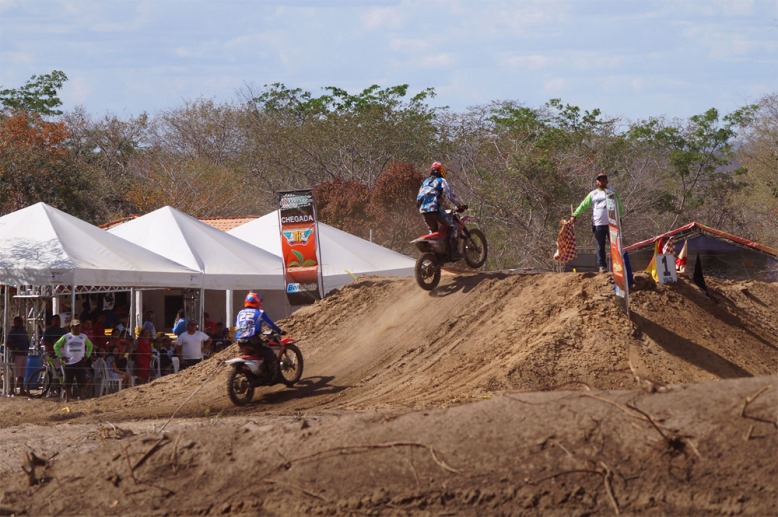 Neste domingo (31), acontece I Corrida de MotoCross em Jacobina do Piauí;  Veja! - Cidades em Foco