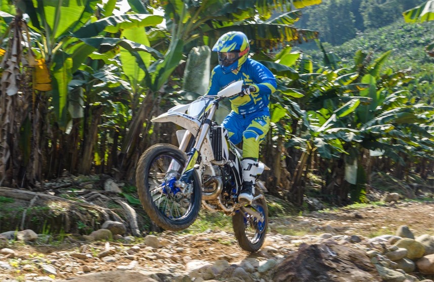 Motos - Teste MXF 250 TS 2 Tempos - MotoX