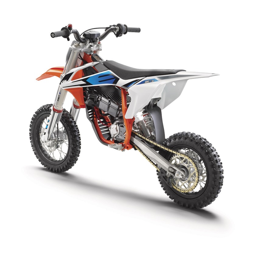 KTM lança SX-E 5 2020 - minicross com motor elétrico e altura ajustável -  MotoX