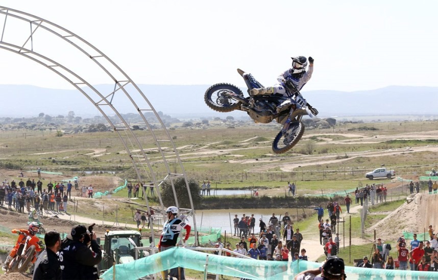 Carlos Campano estreia com pódio no Espanhol de Motocross 2023