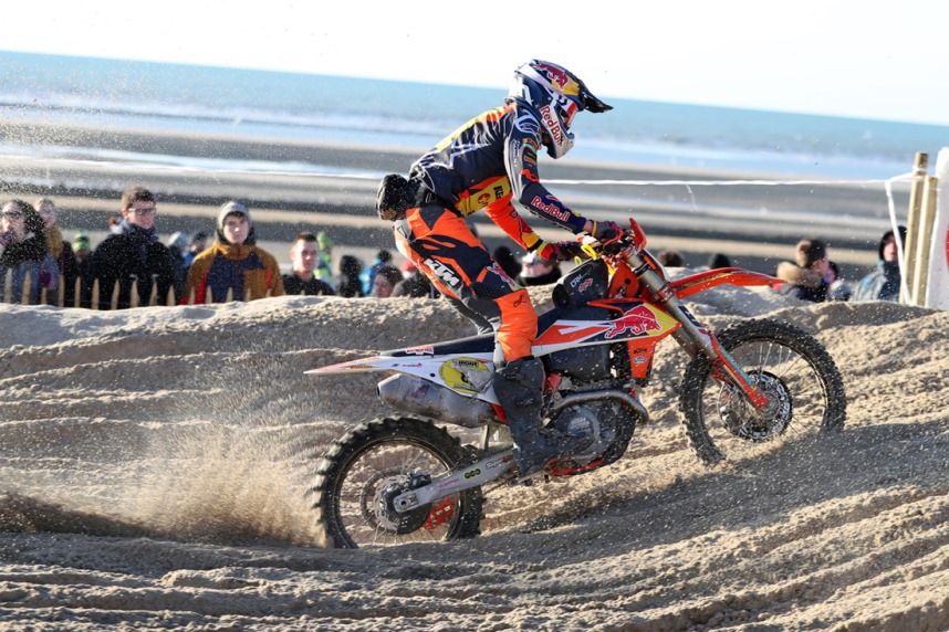 Corrida épica na praia: Melhores momentos do Enduropale du Touquet 2019 -  MotoX