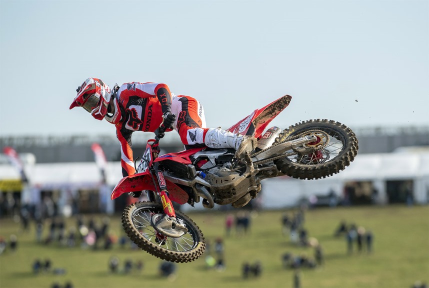 Vídeo MXGP, Grã-Bretanha, Qualificação: Prado e Laengenfelder na