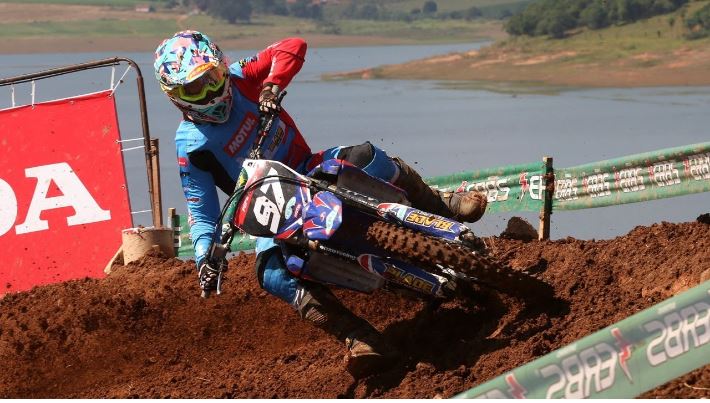 Ao vivo: corrida da MX3 no Brasileiro de Motocross 2018 em Extrema - MG -  MotoX